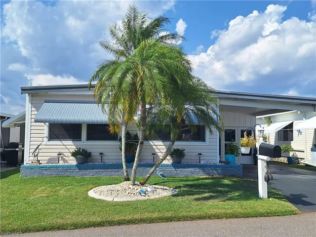 5714 Captain John Smith Loop S, North Fort Myers, Florida 33917