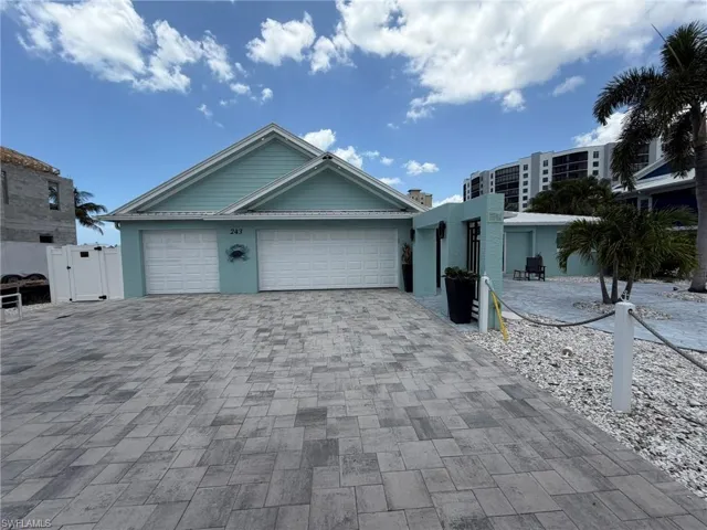243 Estrellita Dr, Fort Myers Beach, Florida 33931