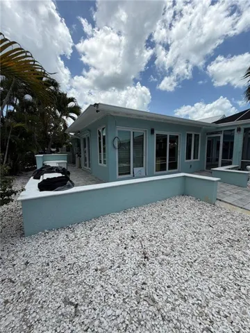 243 Estrellita Dr, Fort Myers Beach, Florida 33931