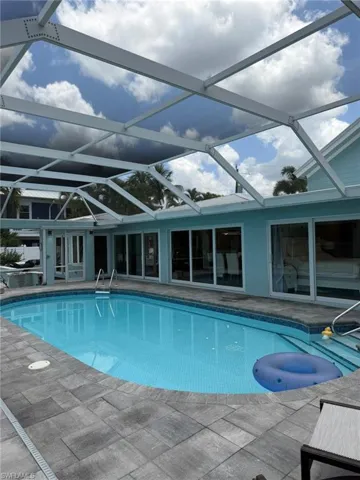 243 Estrellita Dr, Fort Myers Beach, Florida 33931