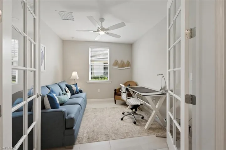 Office Den with Pull out sofa