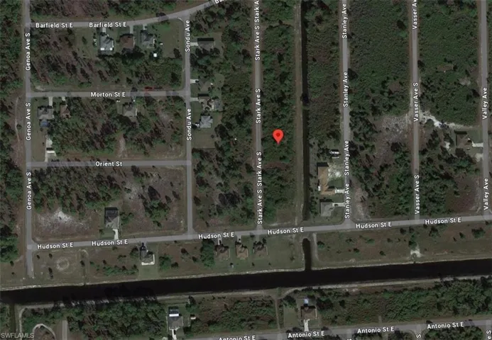 655  Stark S AVE, LEHIGH ACRES, FL 33974