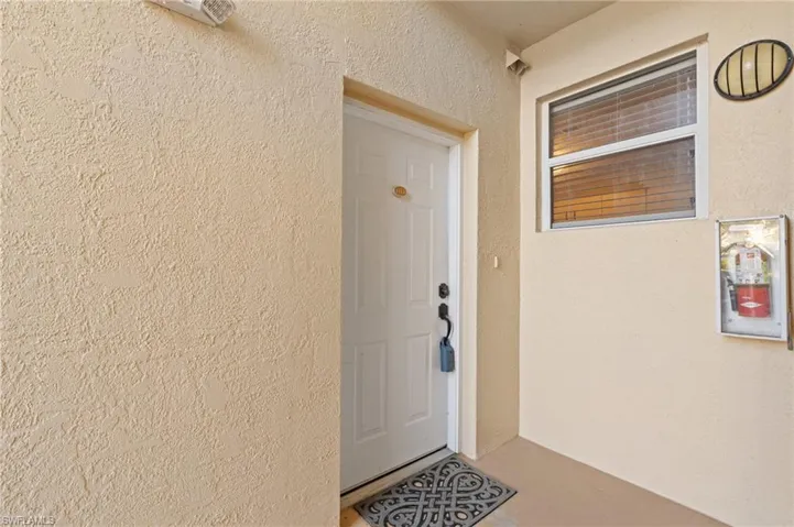 15441  Bellamar  CIR, Fort Myers, FL 33908