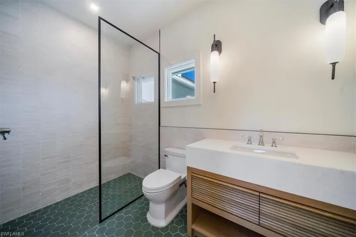 Bathroom #2