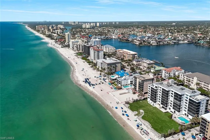 9375  Gulf Shore  DR, Naples, FL 34108