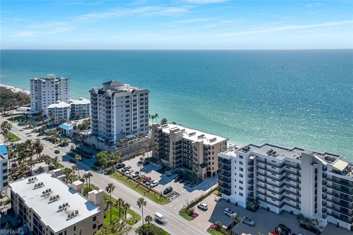 9375  Gulf Shore  DR, Naples, FL 34108