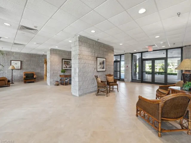 380 Seaview Ct 403, Marco Island, Florida 34145