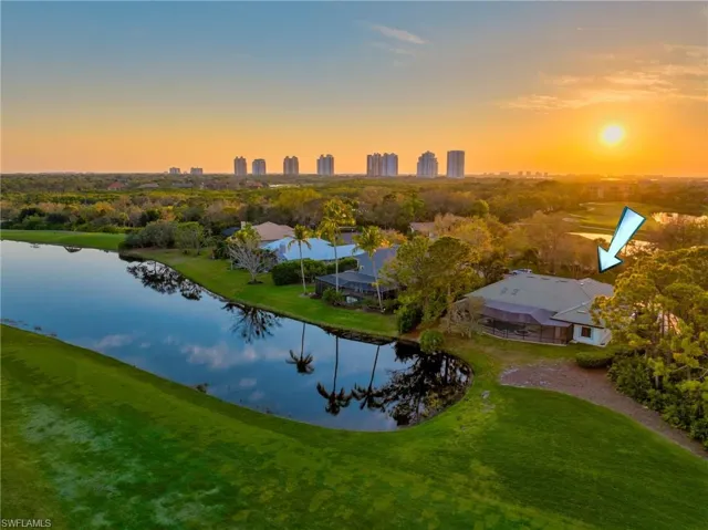 Lake and Golf Course views!