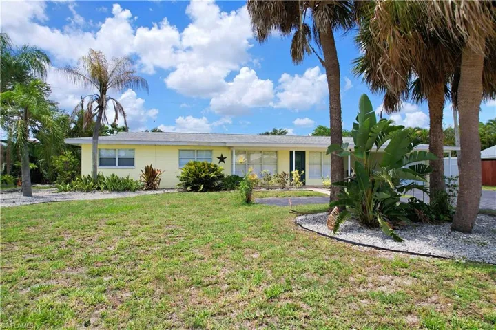 1012 Wyomi Dr, Fort Myers, Florida 33919