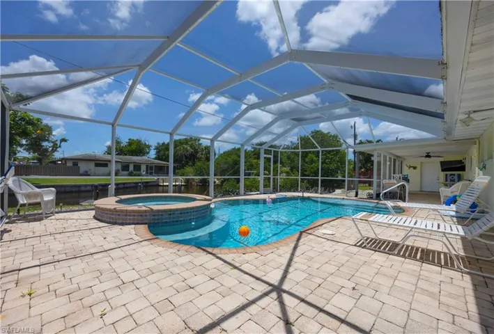 1012 Wyomi Dr, Fort Myers, Florida 33919