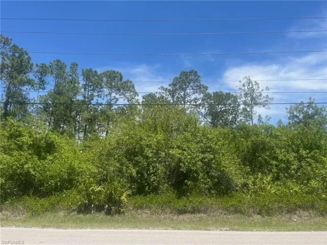 Desoto Blvd N, Naples, Florida 34120