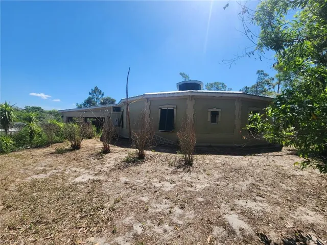11891 Shawnee Rd, Fort Myers, Florida 33913