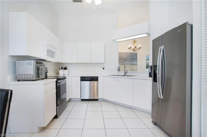2841  Citrus Lake  DR, Naples, FL 34109