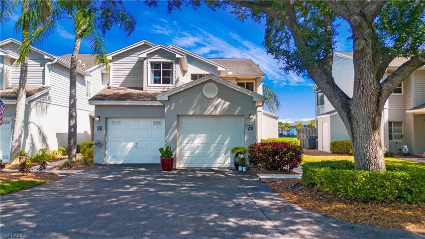 2841  Citrus Lake  DR, Naples, FL 34109