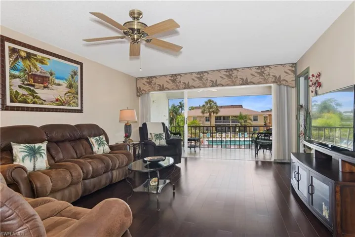 401 Charlemagne Blvd # 206c, Naples Fl 34112