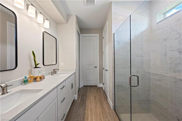 First Floor Owners Bathroom