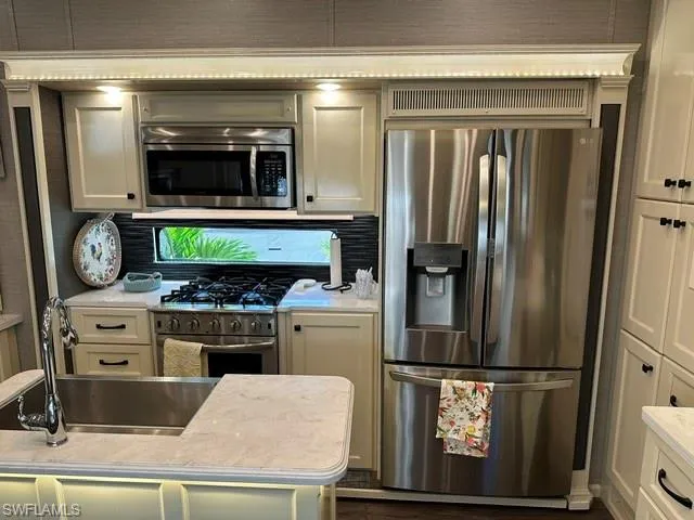 10311 Prairie Iris Trl, Fort Myers, Florida 33905