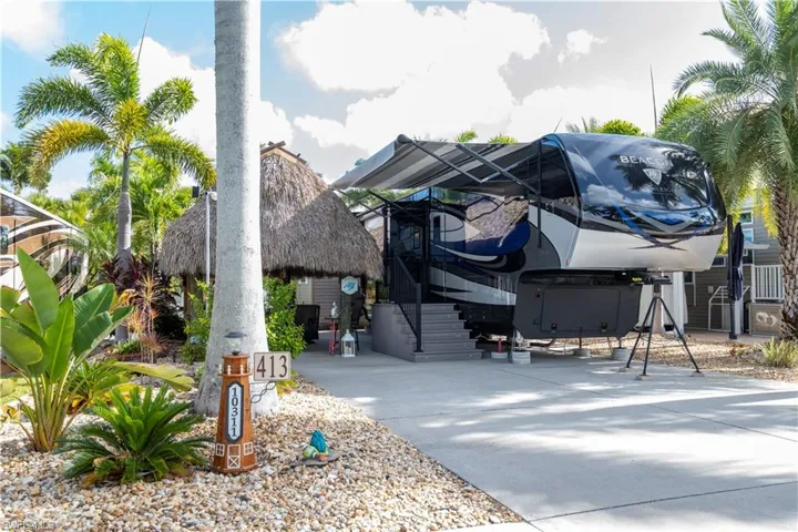 10311 Prairie Iris Trl, Fort Myers, Florida 33905