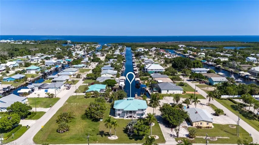 7380 Barrancas Ave, Bokeelia, Florida 33922