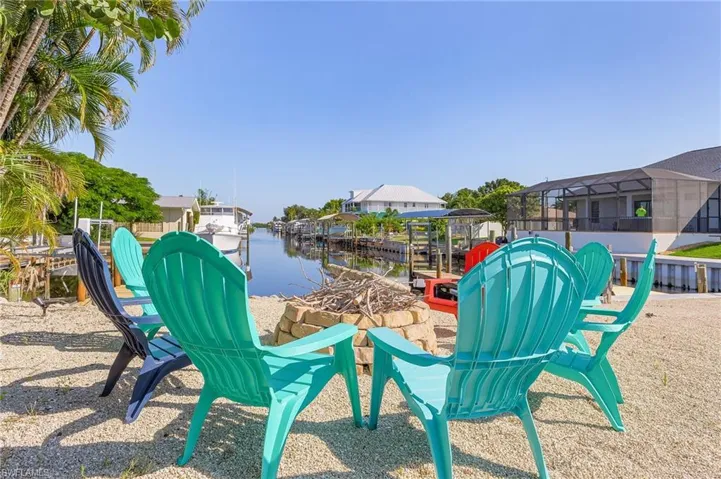7380 Barrancas Ave, Bokeelia, Florida 33922