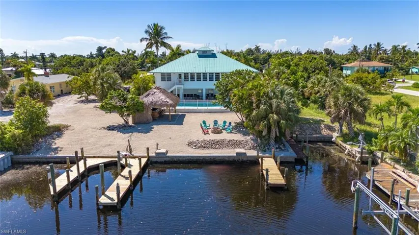 7380 Barrancas Ave, Bokeelia, Florida 33922