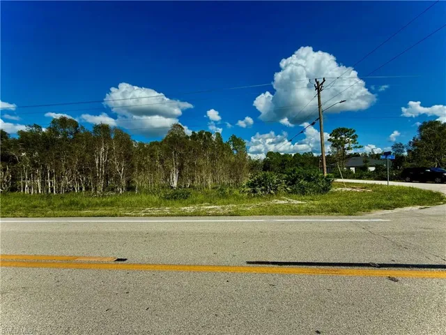1009/1011 Homestead Rd S, Lehigh Acres, Florida 33974