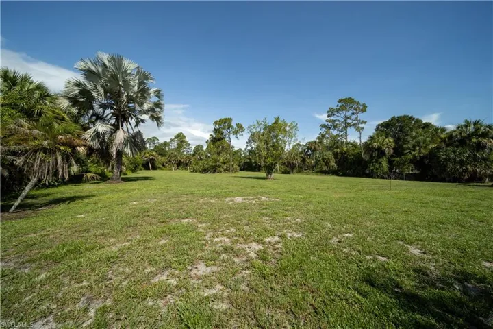 361 22nd St Se, Naples, Florida 34117