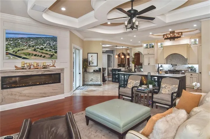 1229 Plumosa Dr, Fort Myers, Florida 33901