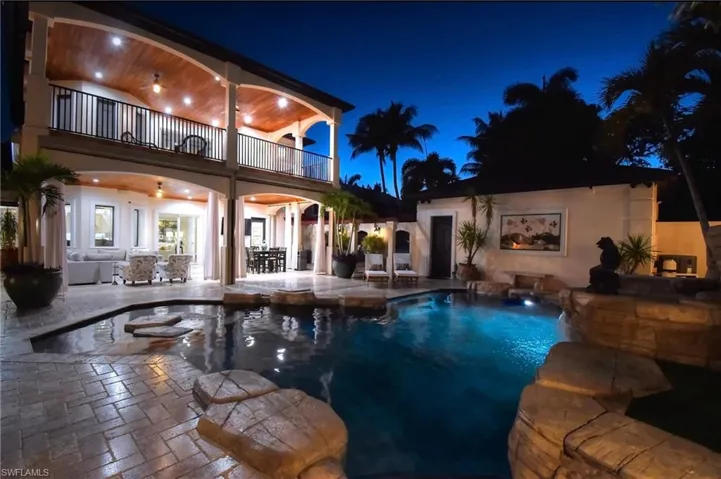 1229 Plumosa Dr, Fort Myers, Florida 33901