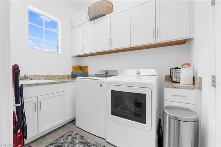 15860 Cranes Marsh Ct, Punta Gorda, Florida 33982