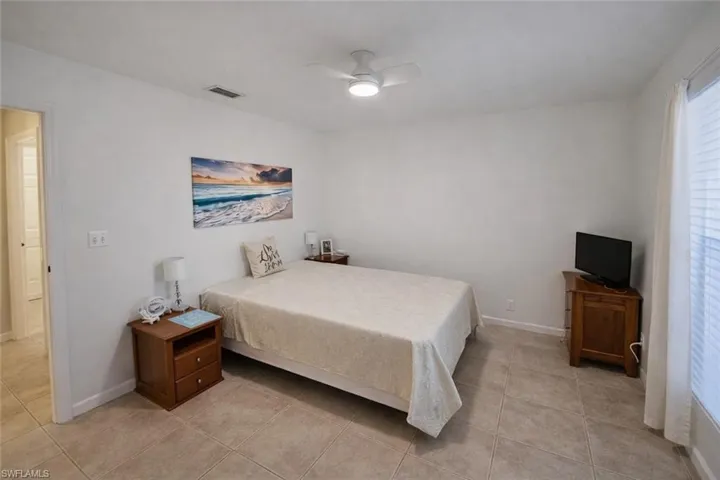 4121 8th Ave Se, Naples, Florida 34117