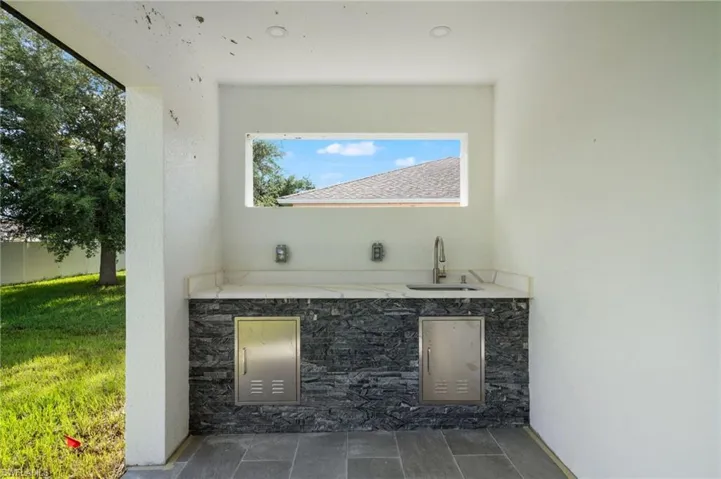 View of patio / terrace featuring sink