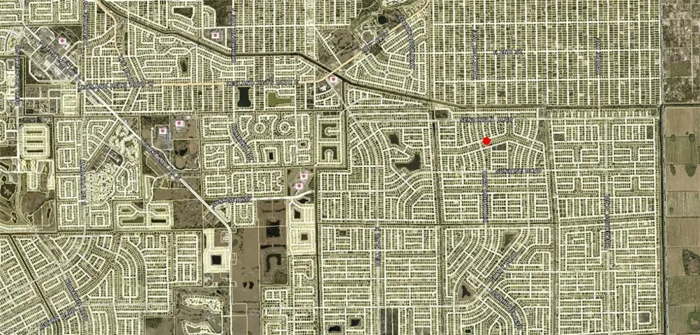 1006 Anthony St E, Lehigh Acres, Florida 33974