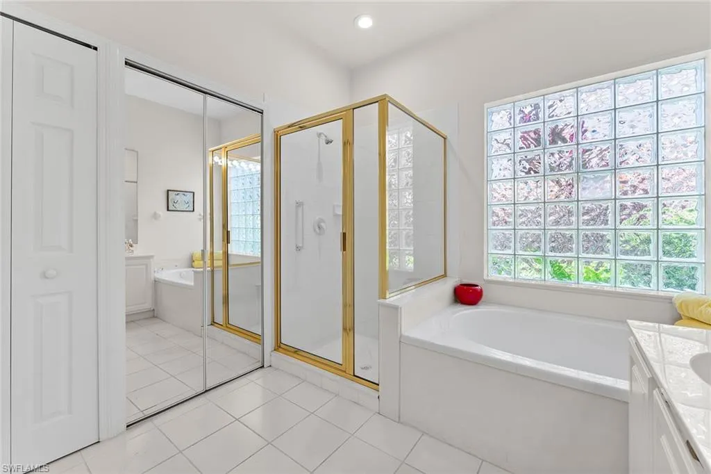 8824 Ventura WAY, Naples, FL 34109,225044823
