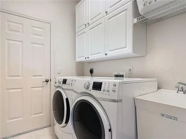 20751  Wheelock  DR, North Fort Myers, FL 33917