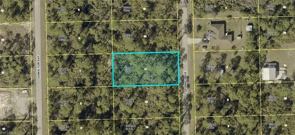 Aerial map of property and surrounding area