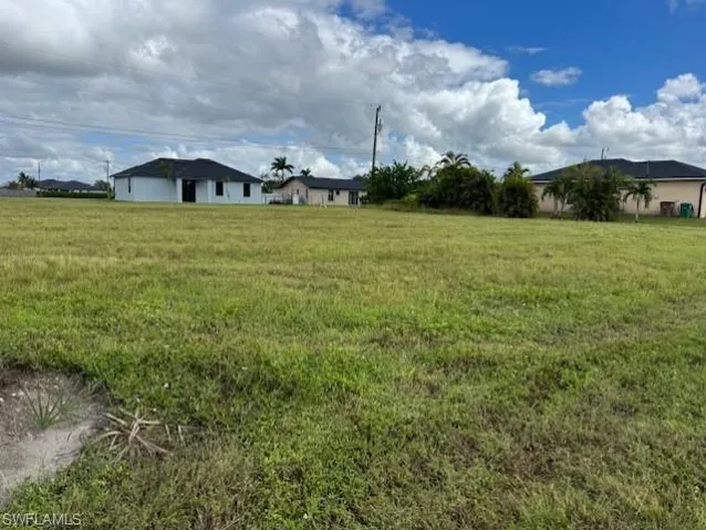 1935 Kismet Pkwy E, Cape Coral, Florida 33909