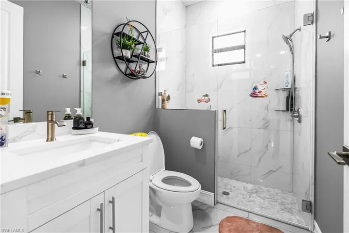 2557  29th NE AVE, Naples, FL 34120