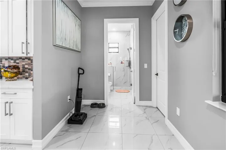 2557  29th NE AVE, Naples, FL 34120