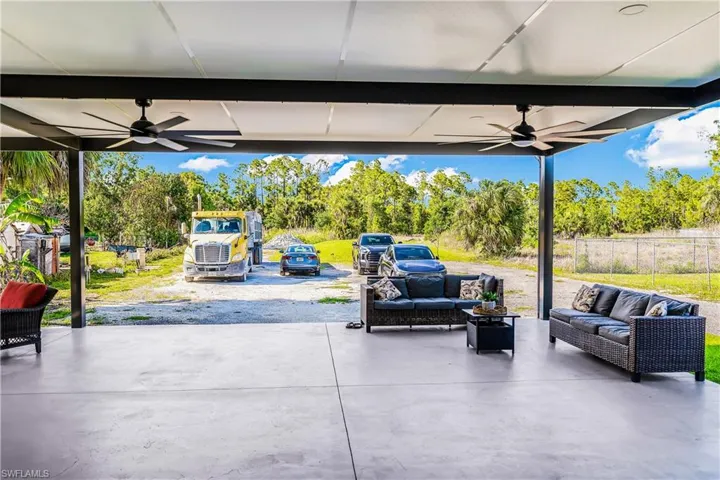 2557  29th NE AVE, Naples, FL 34120