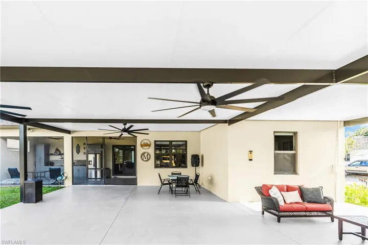 2557  29th NE AVE, Naples, FL 34120