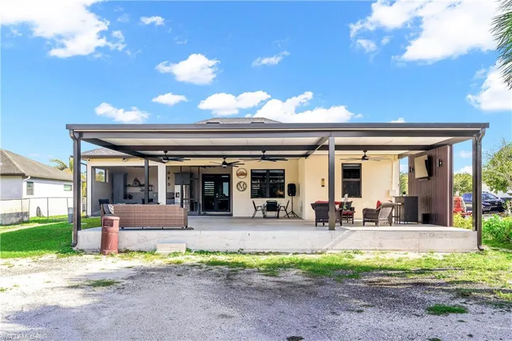 2557  29th NE AVE, Naples, FL 34120