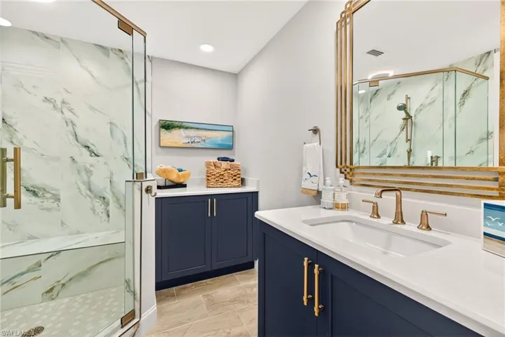 Guest En-Suite