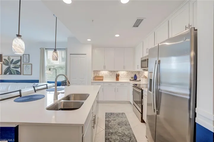 5835 Double Eagle Cir 4728, Immokalee, Florida 34142