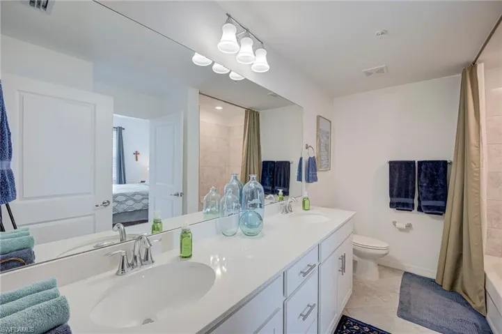 5835 Double Eagle Cir 4728, Immokalee, Florida 34142