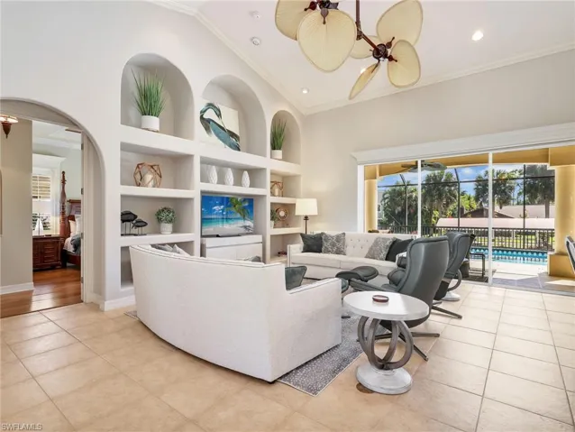 5381 Harborage Dr, Fort Myers, Florida 33908