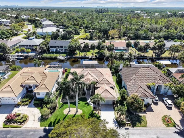 5381 Harborage Dr, Fort Myers, Florida 33908