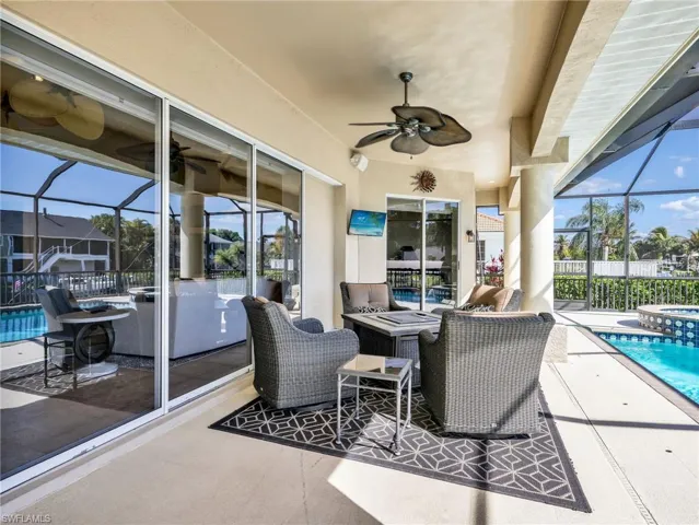5381 Harborage Dr, Fort Myers, Florida 33908