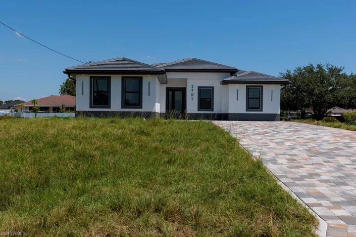 1010 Wagner Ave, Lehigh Acres, Florida 33972