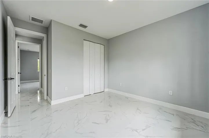 400 W 13th  ST, Lehigh Acres, FL 33972